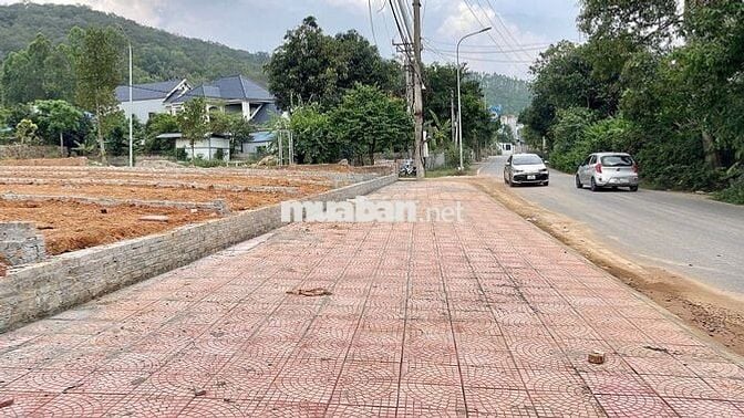 Đất trục chính Phạm Văn Đồng, Xuân Hòa, Phúc Yên, Vĩnh Phúc