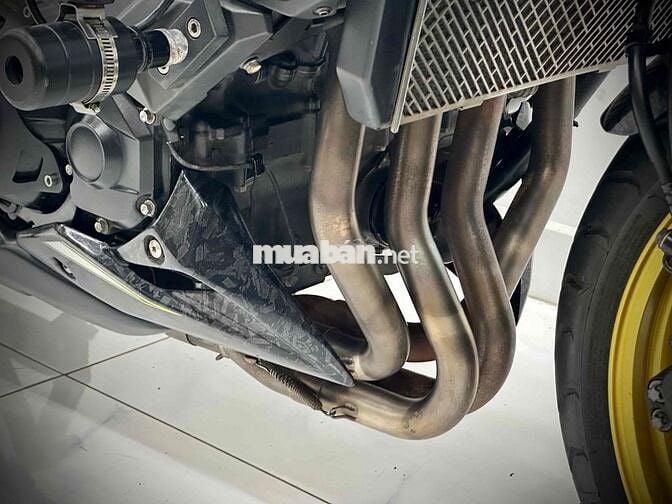 KAWASAKI Z800 ABS 2015