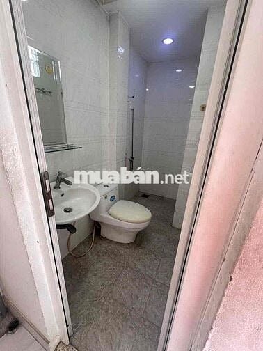 cho thuê phòng tầng 1, sạch sẽ, tự do giờ giấc