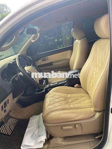 Toyota Fortuner 2.7 xăng xe bản 1 cầu