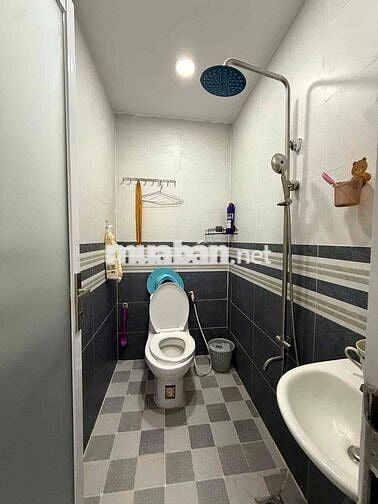 Bán nhà Thống Nhất, 25m2, 2Tầng, 2PN,nhà rộng thênh thang nhà mới, TL