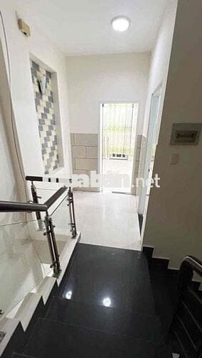 ĐƯỜNG 8m -MỞ VĂN PHÒNG-MUA BÁN