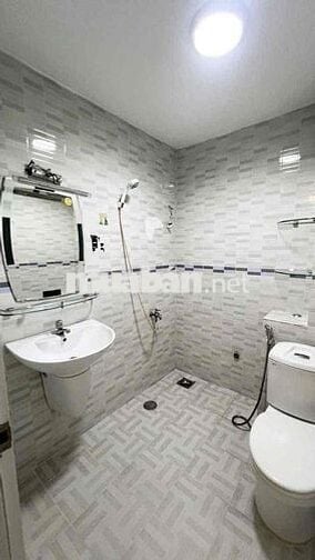 ĐƯỜNG 8m -MỞ VĂN PHÒNG-MUA BÁN