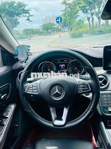 Cần bán CLA 200 model 2017 xe rất đẹp
