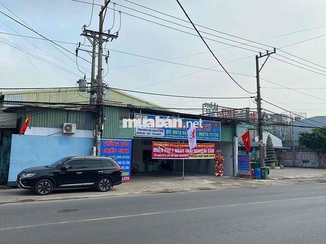 cần sang nhượng 9 sân cầu , thu nhap 35-50 tr/1 tháng