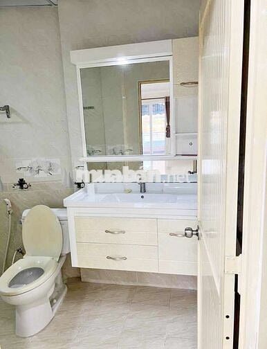 Cho thuê nhà 1 trệt 1 lầu quận 7