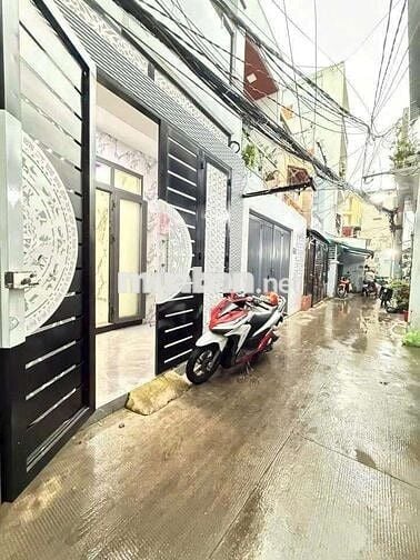 Nhà Mới Đẹp 1 Trệt 1 Lầu 2PN 4x14m Hẻm Đường Bùi Văn Ba Quận 7