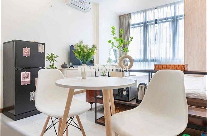 CĂN HỘ FULL NỘI THẤT CỬA SỔ THOÁNG MÁY GIẶT RIÊNG GẦN CHỢ BÀ CHIỂU