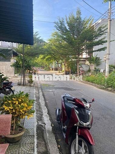 cần bán lô đất biệt thự khu 532 dt:150m2 đường 5,5m.