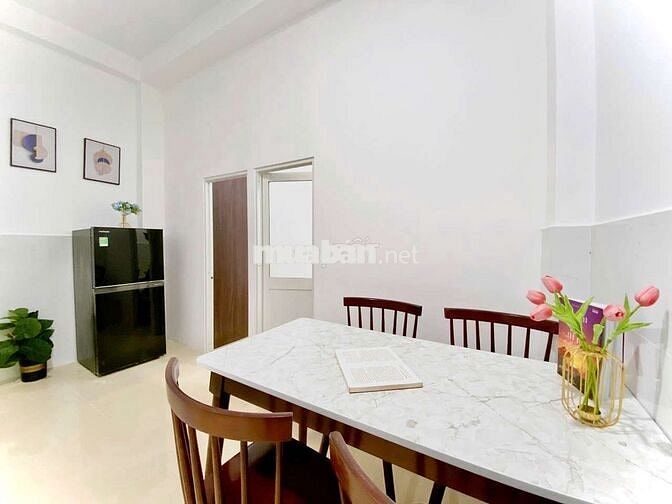 🏡2PN ban công cửa sổ máy giặt riêng full nội thất gần Bùi Viện