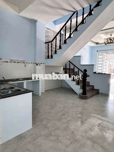 BÁN NHÀ HXH TẠI NGÃ TƯ THỦ ĐỨC ĐỂ CÔ CHÚ VỀ QUÊ SỐNG