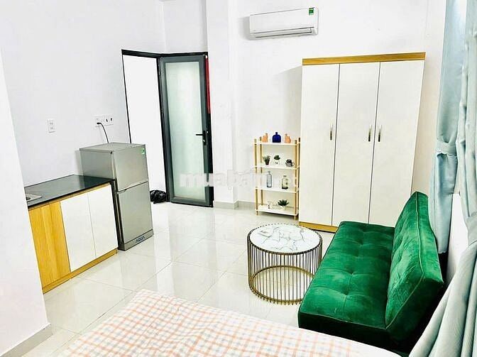 Phòng Full nội thất rộng 25m2 gần CV Làng Hoa giá rẻ