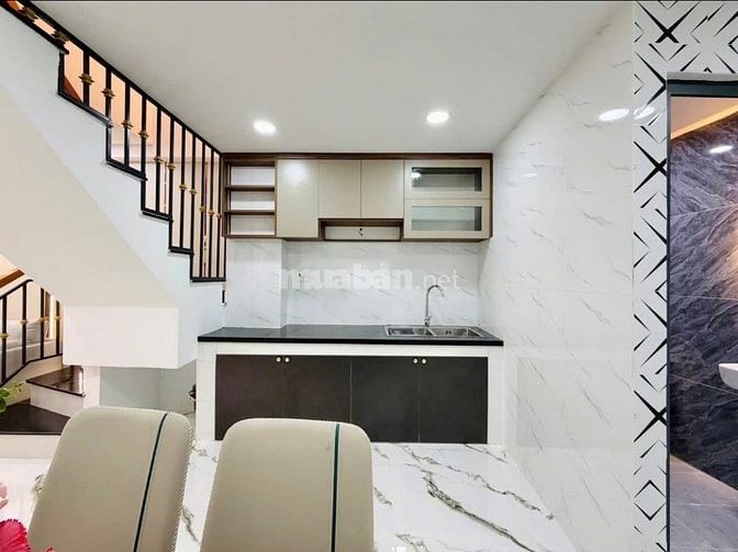 Chốt nhanh nhà hẻm Trần Văn Khê-Bình Thạnh giá 1Tỷ960 hẻm rộng