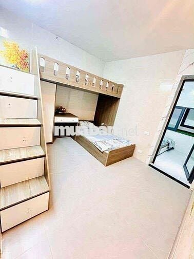 Bán nhà  TT Lạc Trung 2 thoáng 70m2 3ngủ 2 wc khép kín, ô tô, KD, full