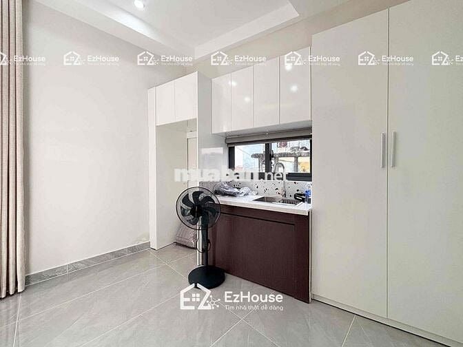 STUDIO BAN CÔNG TONE MÀU HIỆN ĐẠI FULL NỘI THẤT GẦN CÔNG VIÊN GIA ĐỊNH