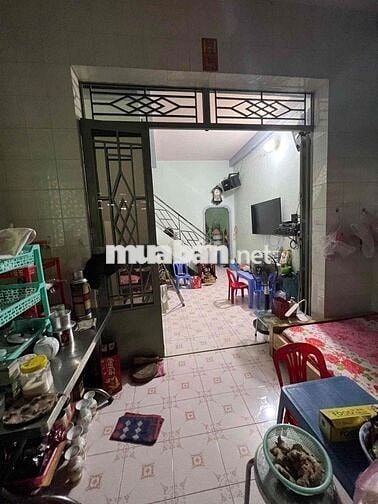 BÁN CĂN NHÀ CÁCH ĐƯỜNG NGUYỄN THỊ THẬP 30 m