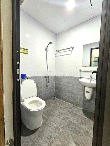 PHÒNG ĐẸP FULL ĐỒ – GẦN ĐH NGOẠI NGỮ, TÀI CHÍNH – CẦU GIẤY