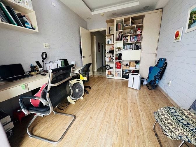 C/c Screc, Q3, Trường Sa, 78m2, 2PN, Tolet, Nội thất đủ, 13tr/th.