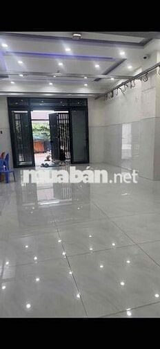 🍀Cho thuê nhà MTKD. giá rẻ Nguyễn văn cự. giáp tên lửa.