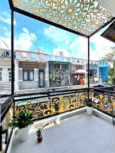 Nhà liền kề khu dân cư hiện hữu