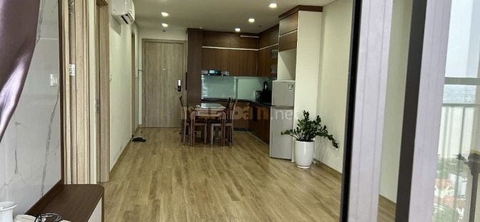 Cho thuê căn hộ 2003B toà B tầng 20 chung cư Tây Hô River View