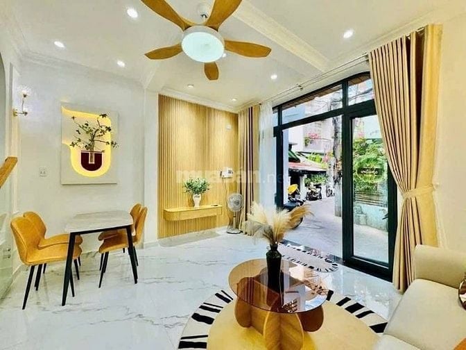 Bán nhà Lý Chính Thắng Q3, 47m² , 1 trệt 1 lầu, 3PN 2WC - Giá cực 