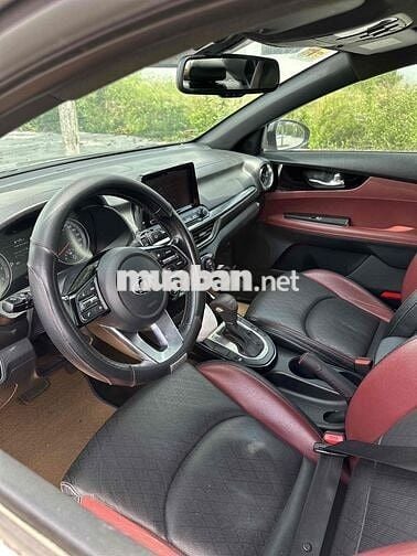 Kia Cerato 2019 2.0 AT Premium