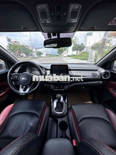 Kia Cerato 2019 2.0 AT Premium