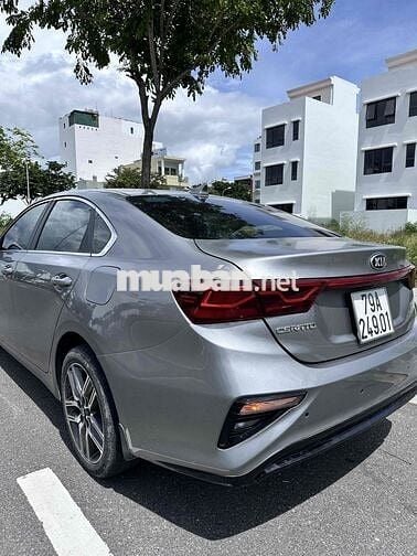 Kia Cerato 2019 2.0 AT Premium