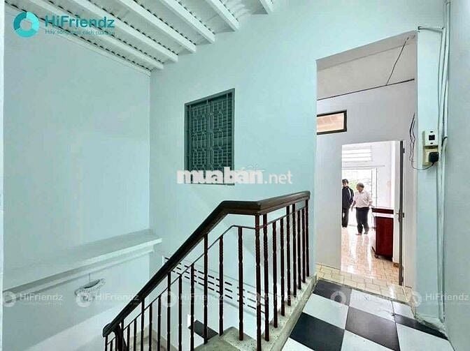 Nhà nguyên căn siêu đẹp ngay sát cầu Nhị Thiên Đường