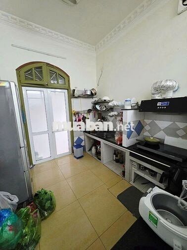 BÁN BIỆT THƯ Ở CẦU GIẤY - DIỆN TÍCH 222M2 THỔ CƯ - NGÕ RỘNG THOÁNG