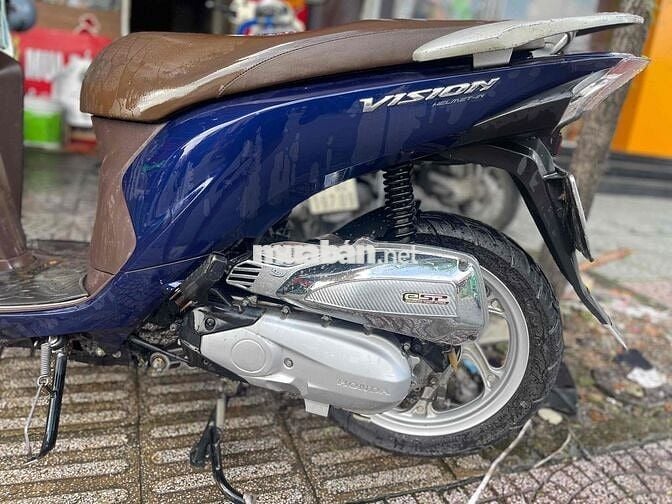 Vission 2018 biển số 65 xe đẹp máy zin êm gtdd ạ