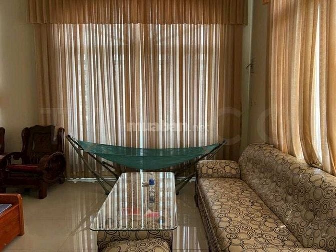  Cho thuê biệt thự 5 phòng full nội thất khu 148 có sân rộng 