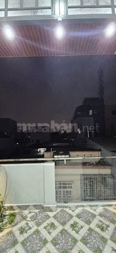 5,77 Tỷ Nhà sát hẻm xe hơi  3,8 x 10 ( 2 lầu đúc ) 4PN sổ hồng riêng 