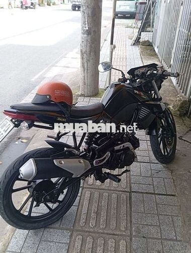 Xe máy Kymco K-Pipe 50cc màu đen thể thao