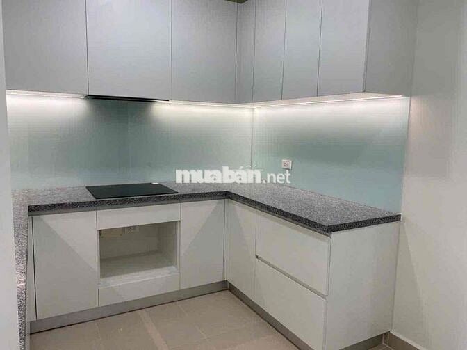 Chính chủ cho thuê căn hộ mới tinh 2 phòng ngủ tại Glory