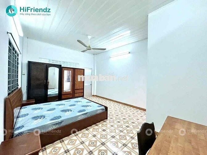 Nhà nguyên căn siêu đẹp ngay sát cầu Nhị Thiên Đường