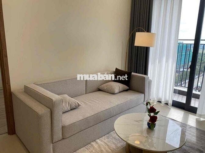 Chính chủ cho thuê căn hộ mới tinh 2 phòng ngủ tại Glory