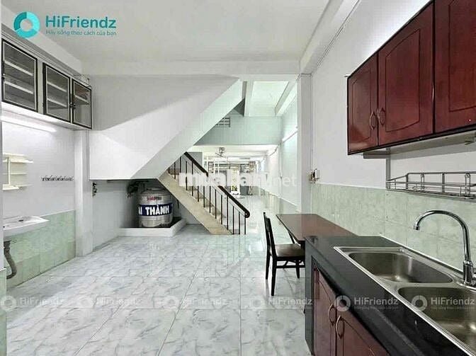 Nhà nguyên căn siêu đẹp ngay sát cầu Nhị Thiên Đường