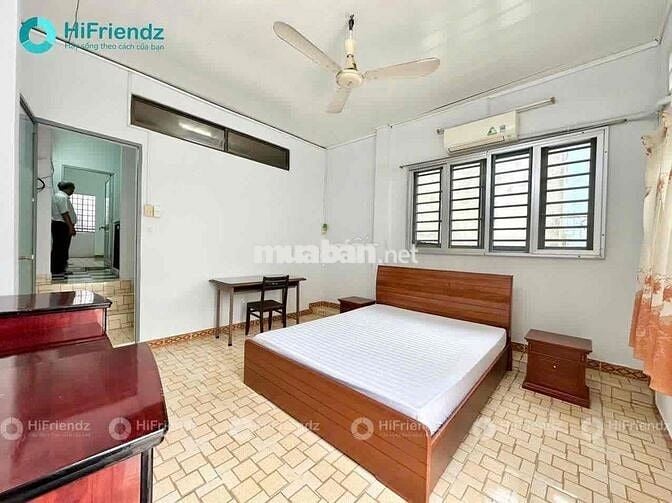 Nhà nguyên căn siêu đẹp ngay sát cầu Nhị Thiên Đường