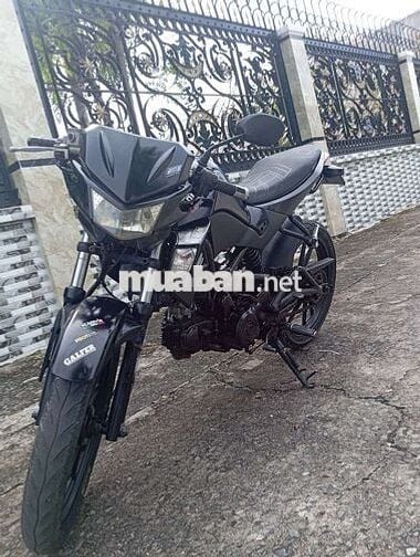 Xe máy Kymco K-Pipe 50cc màu đen thể thao