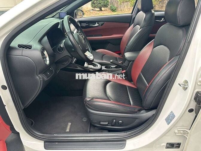 Kia Cerato 2020 2.0 AT Premium  - 40000 km