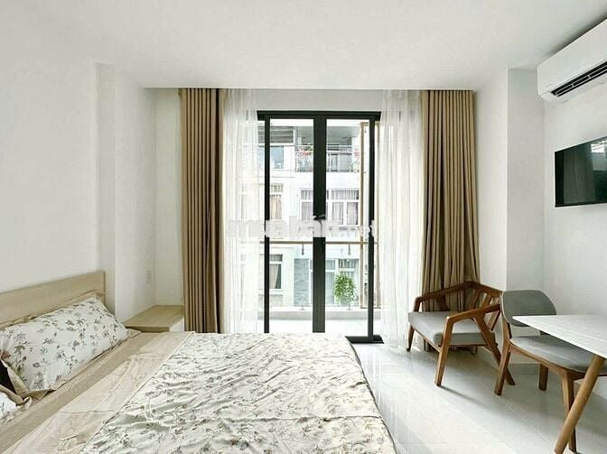 🍓PHÒNG BAN CÔNG, MÁY GIẶT - HUỲNH VĂN BÁNH, QUẬN PHÚ NHUẬN GẦN Q1,Q3