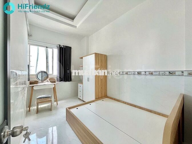 Căn Hộ 2 Phòng ngủ  - có thang máy siêu xịn ngay cầu Nguyễn Văn Cừ
