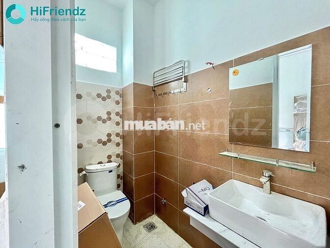 Căn Hộ 2 Phòng ngủ  - có thang máy siêu xịn ngay cầu Nguyễn Văn Cừ