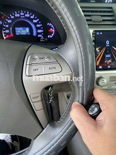 2012 2.4G - 77000 km