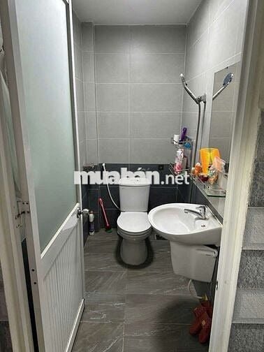 Bán nhà sổ hồng riêng đường Thạnh Lộc 19