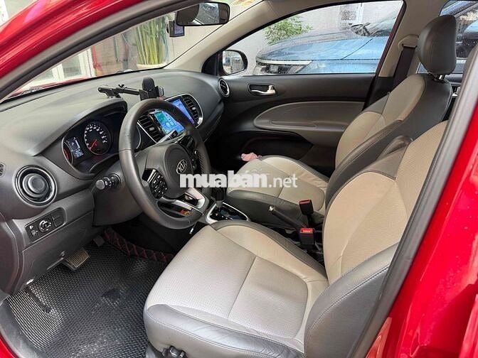 cần bán xe kia soluto 1.4AT delux 2020