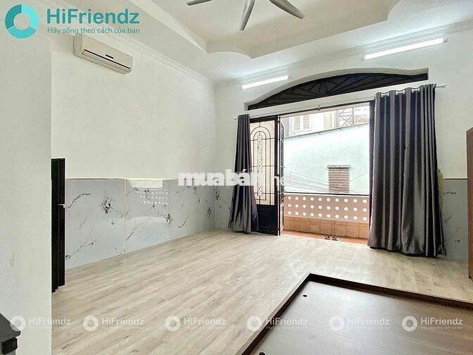 Chuyển công tác nên cần pass phòng