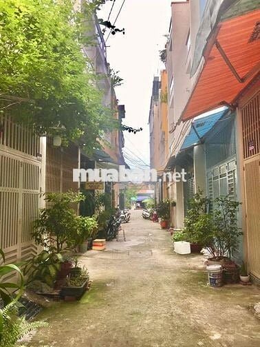 [CHO THUÊ] Nhà đẹp, chính chủ đường 14a( gần chợ vải Phú Thọ Hoà, Aeon